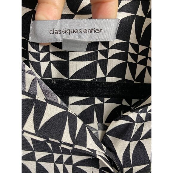 Classiques Entier Silk Blend Geometric Button Up Top Womens size XS Black Career - Picture 3 of 9